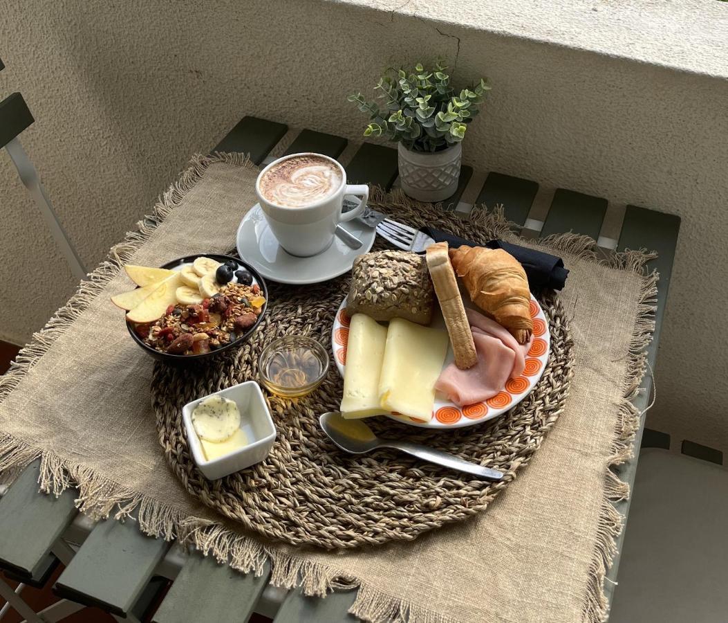 Lv Apartment אלבופיירה מראה חיצוני תמונה